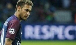 内马尔最新爆料,足球场上的辉煌与争议